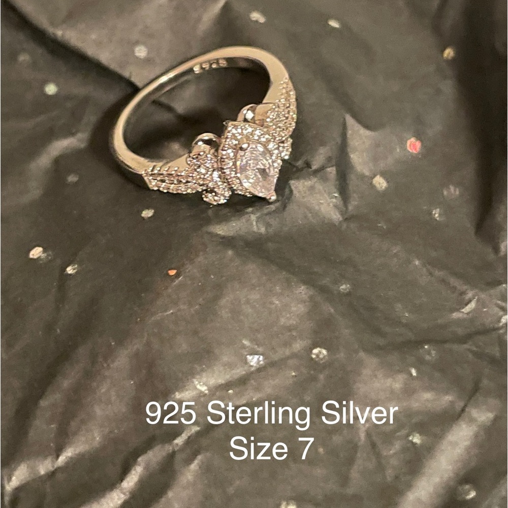 925 Silver Diamond Engagement/Wedding Ring Size 7